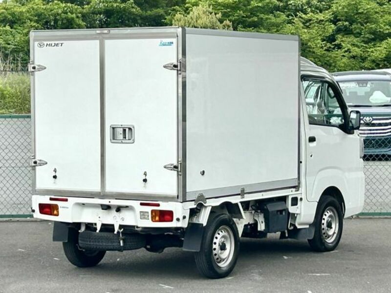 HIJET TRUCK-2