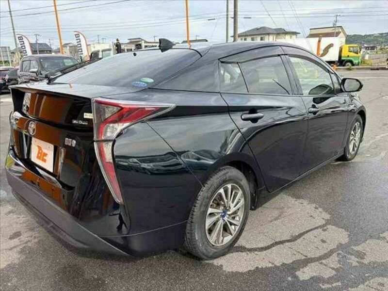 PRIUS-14