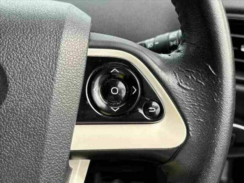 PRIUS-24