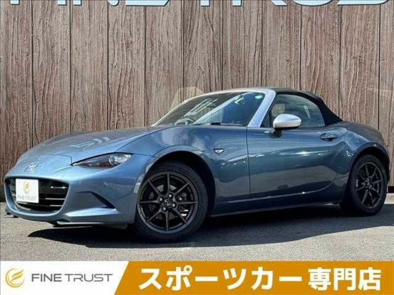 ROADSTER