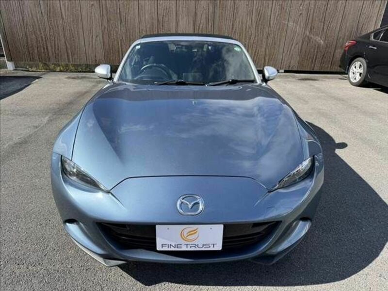 ROADSTER-14