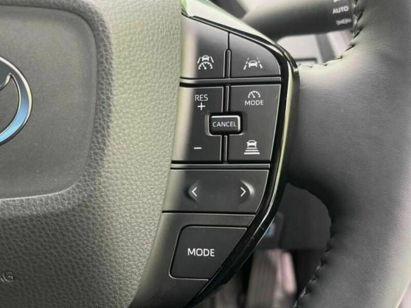 PRIUS-6