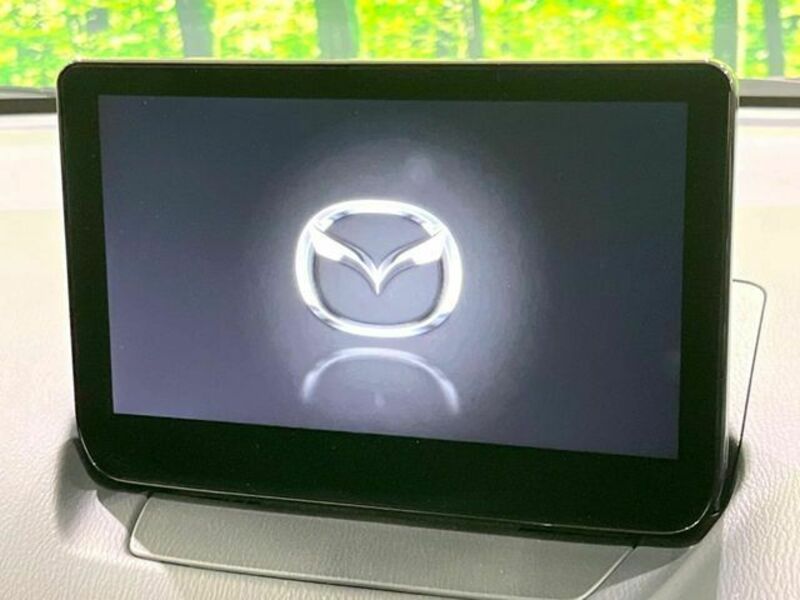 MAZDA2