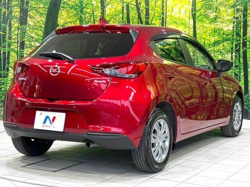 MAZDA2
