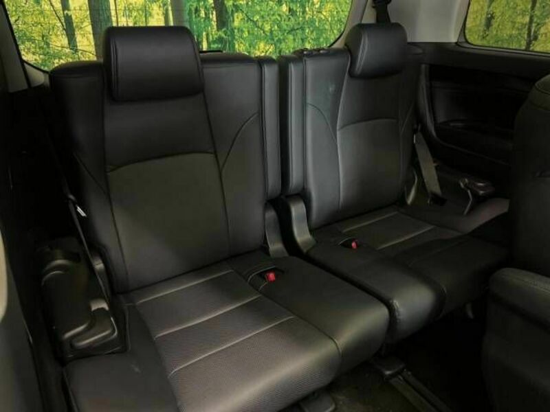 VELLFIRE-15
