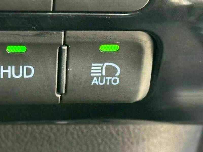 PRIUS-9