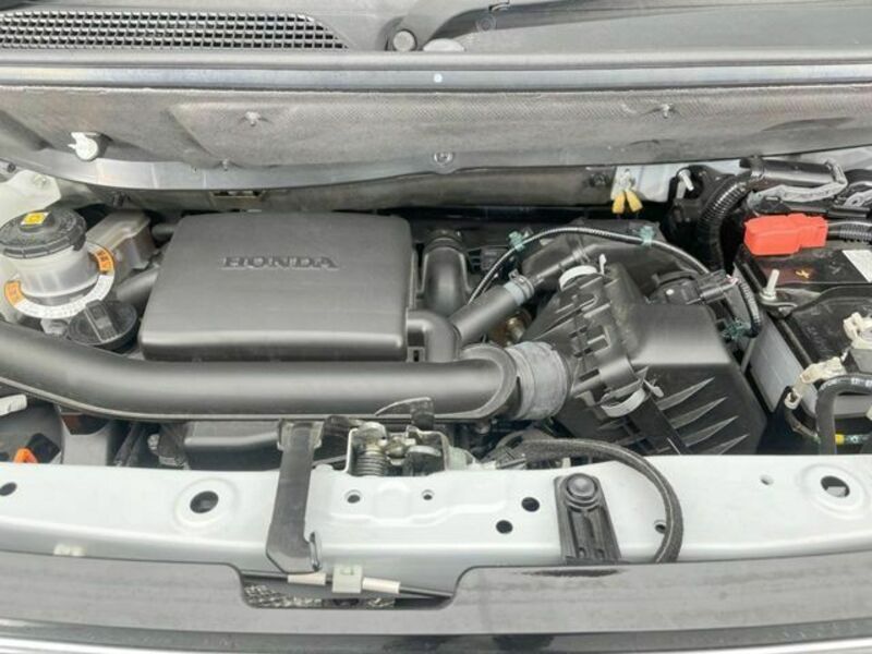 N BOX