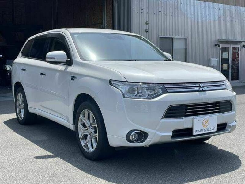 OUTLANDER PHEV
