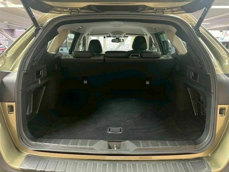 LEGACY OUTBACK