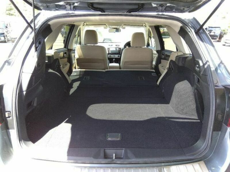LEGACY OUTBACK-8