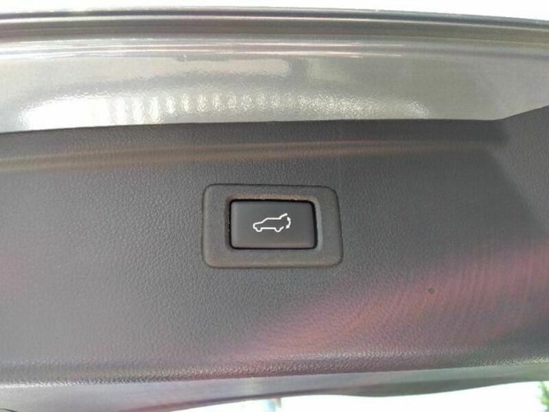LEGACY OUTBACK-10