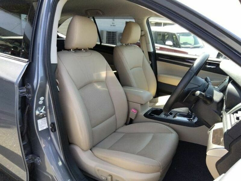 LEGACY OUTBACK-11