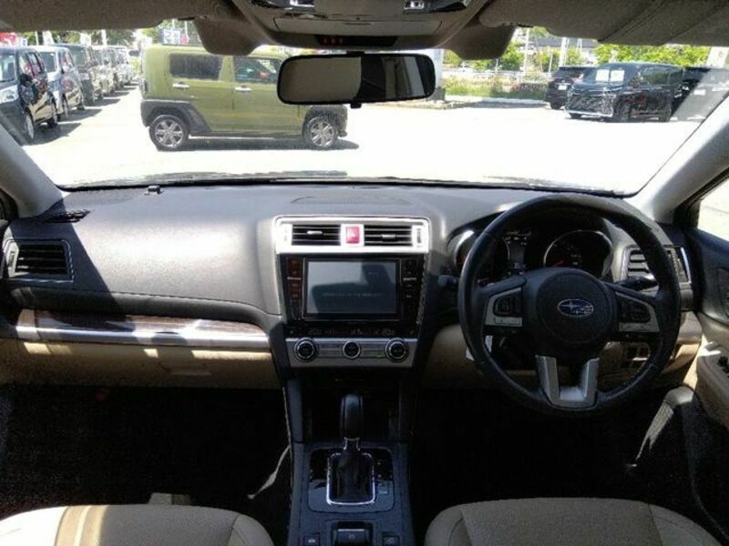 LEGACY OUTBACK-18