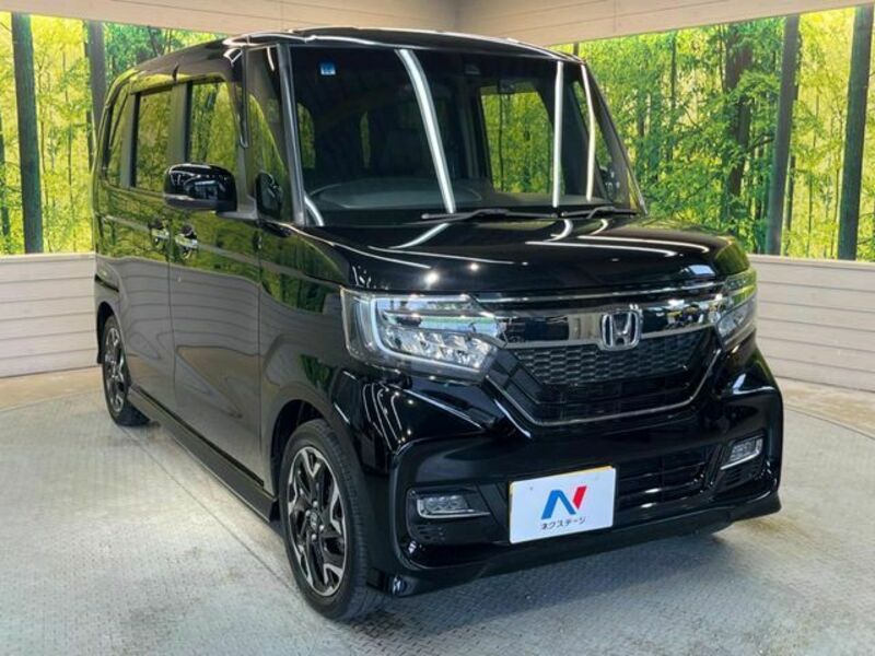 N BOX CUSTOM-16