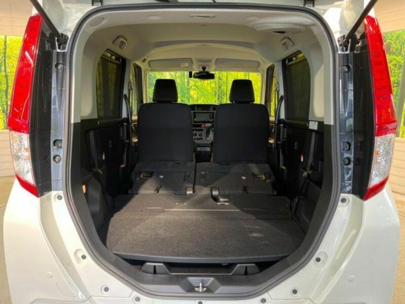 ROOMY-9