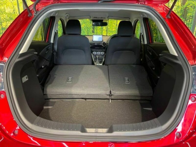MAZDA2