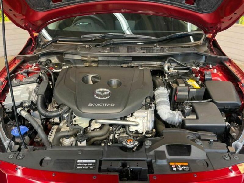 MAZDA2