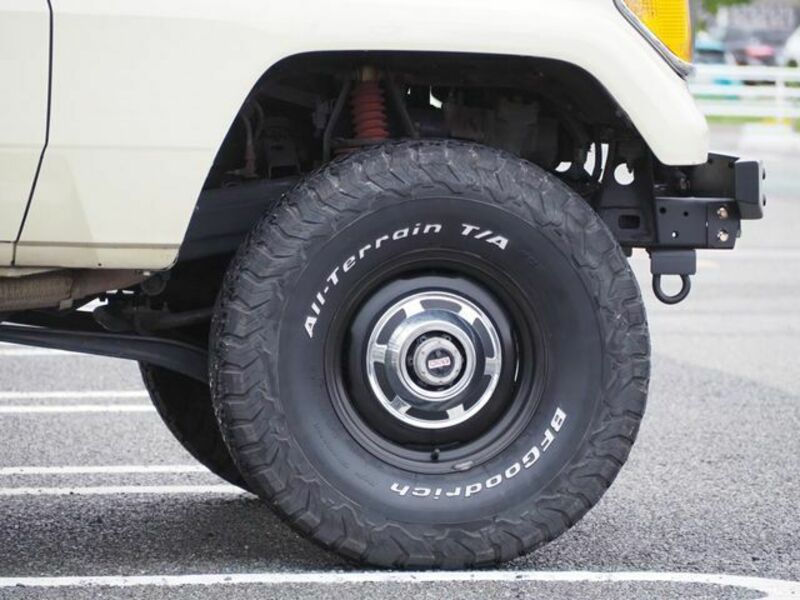 LAND CRUISER PRADO-7