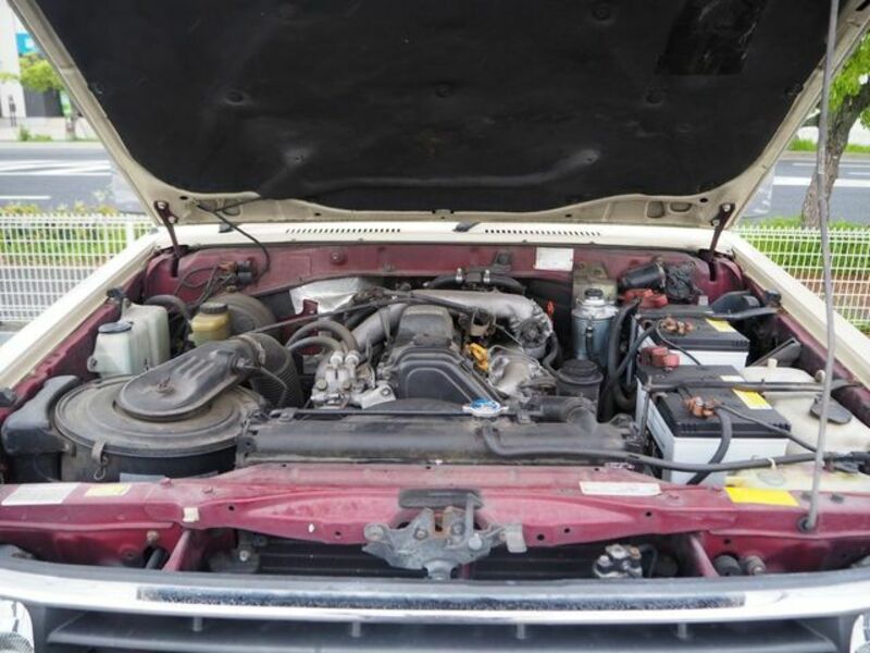 LAND CRUISER PRADO-24