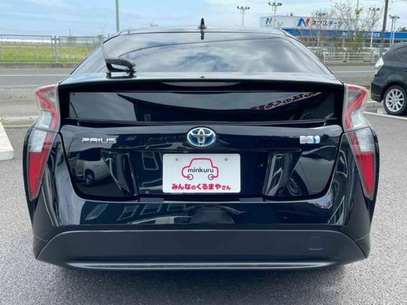 PRIUS-5