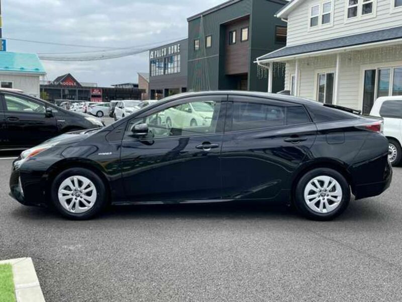 PRIUS-7