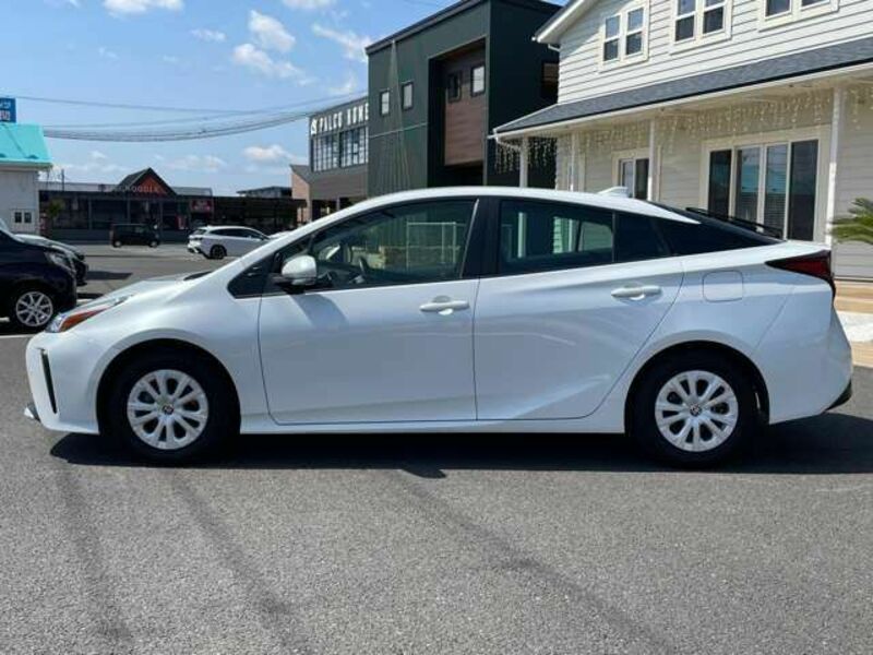 PRIUS-7