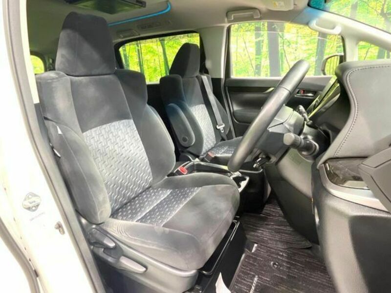 VELLFIRE-7