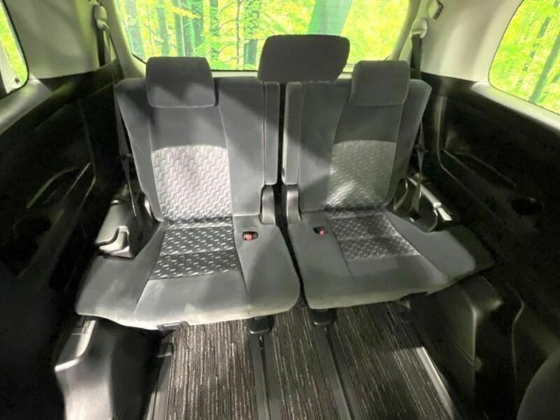 VELLFIRE-9