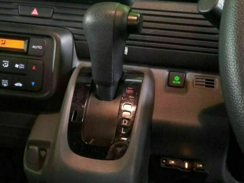 N-VAN