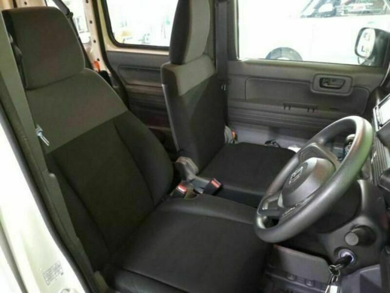 N-VAN
