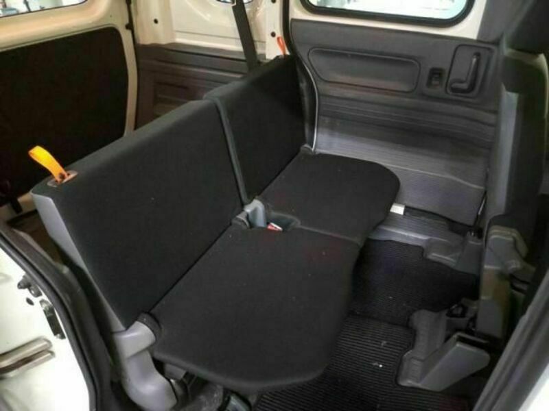 N-VAN