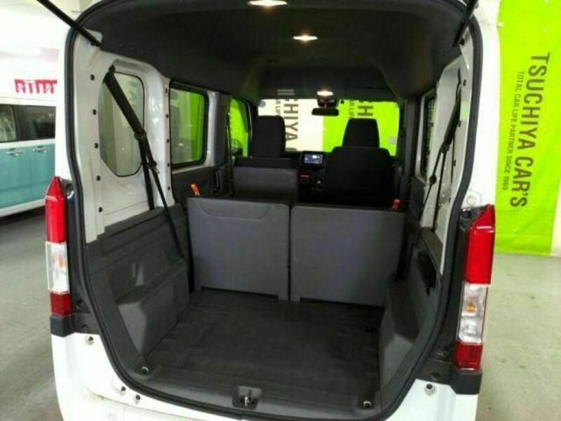 N-VAN