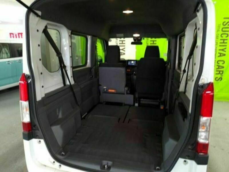 N-VAN