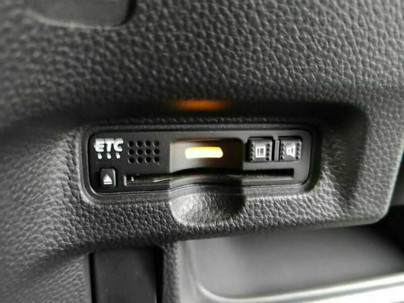 N BOX CUSTOM-16