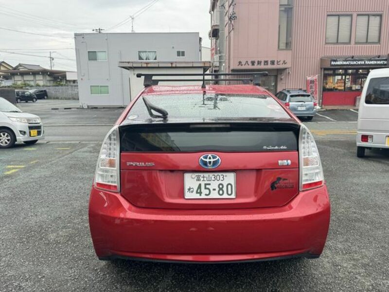 PRIUS-14