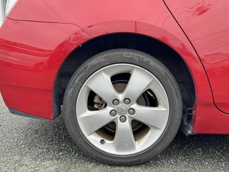PRIUS-19