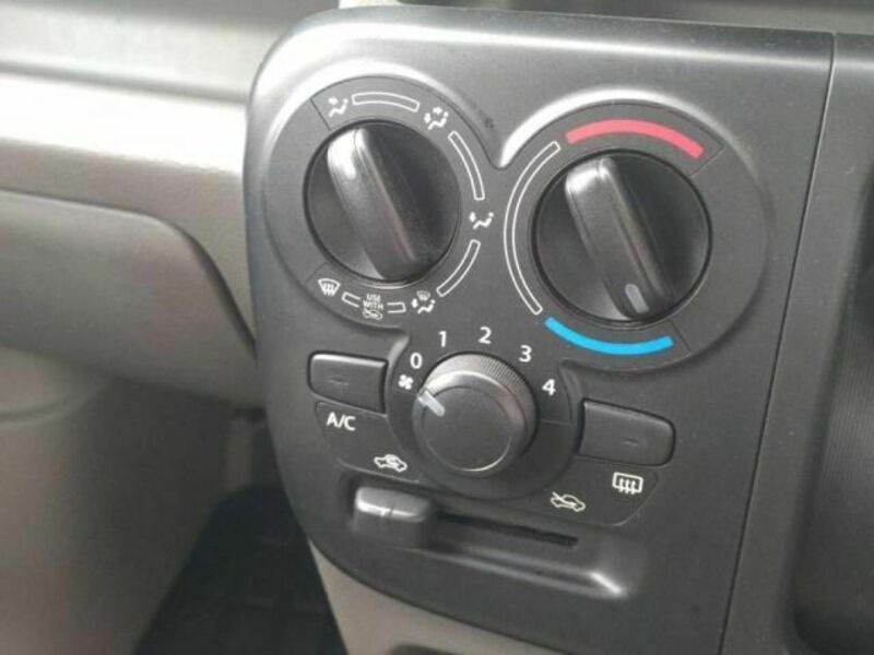 MINICAB VAN