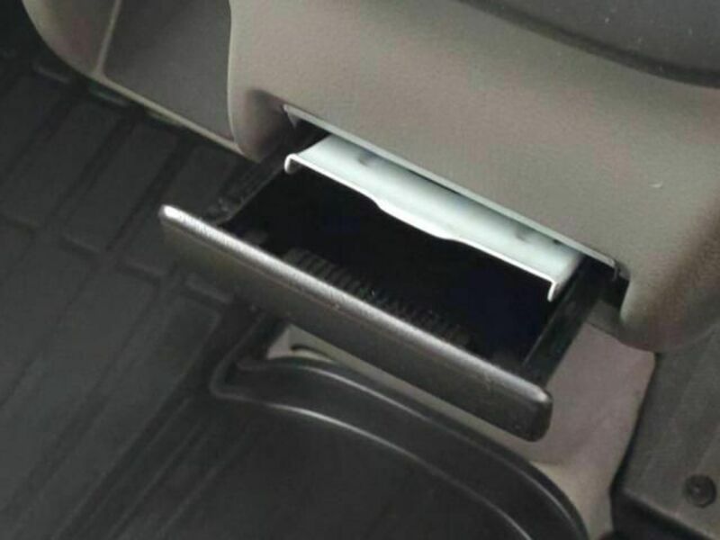MINICAB VAN