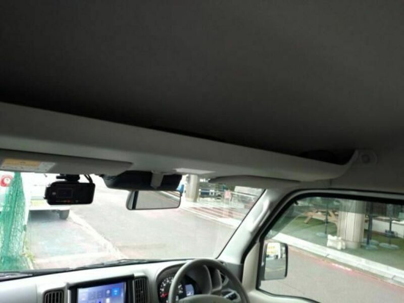 MINICAB VAN