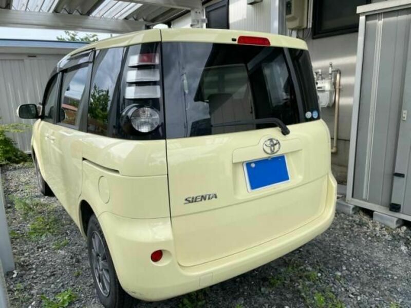 SIENTA