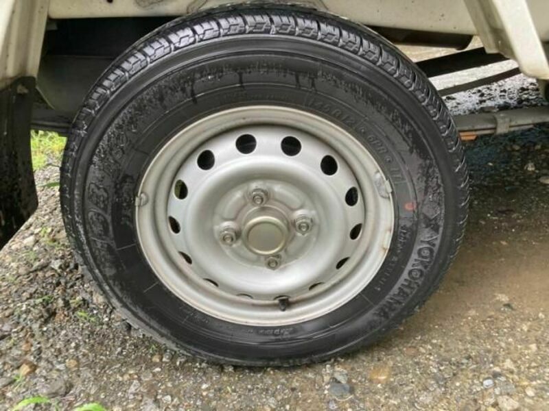 MINICAB TRUCK