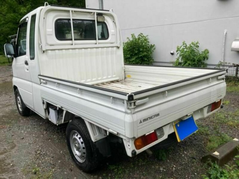 MINICAB TRUCK