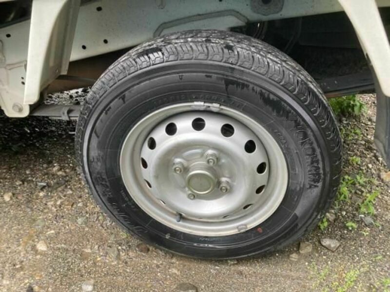 MINICAB TRUCK