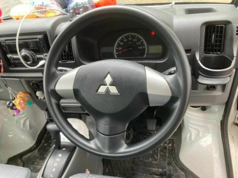 MINICAB TRUCK