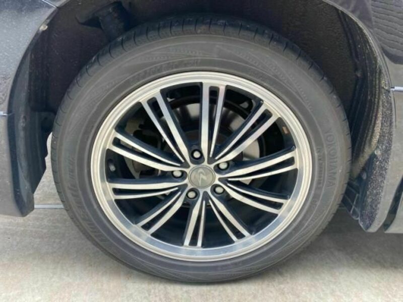 VELLFIRE-5