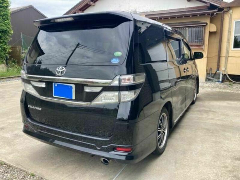 VELLFIRE-6