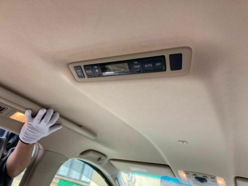 VELLFIRE-22