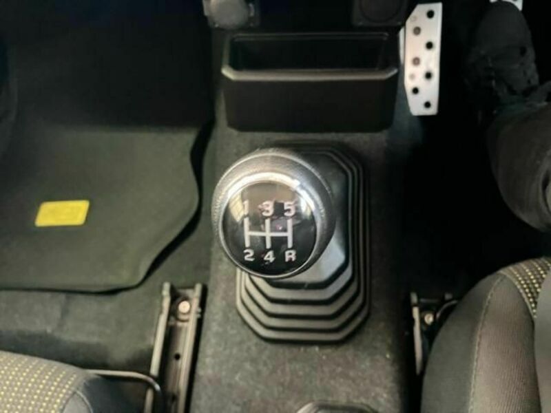JIMNY SIERRA-19