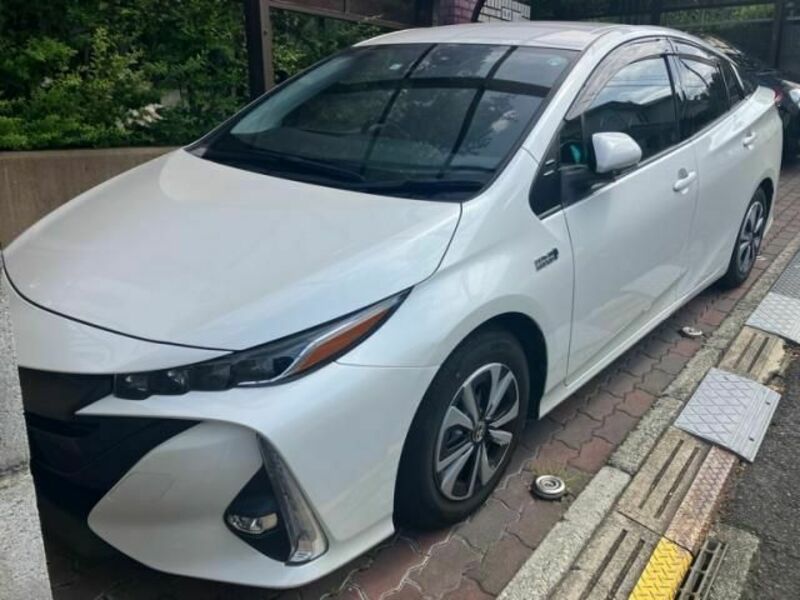 PRIUS PHV