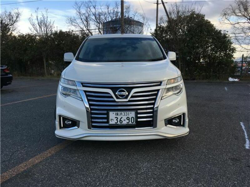 ELGRAND-8